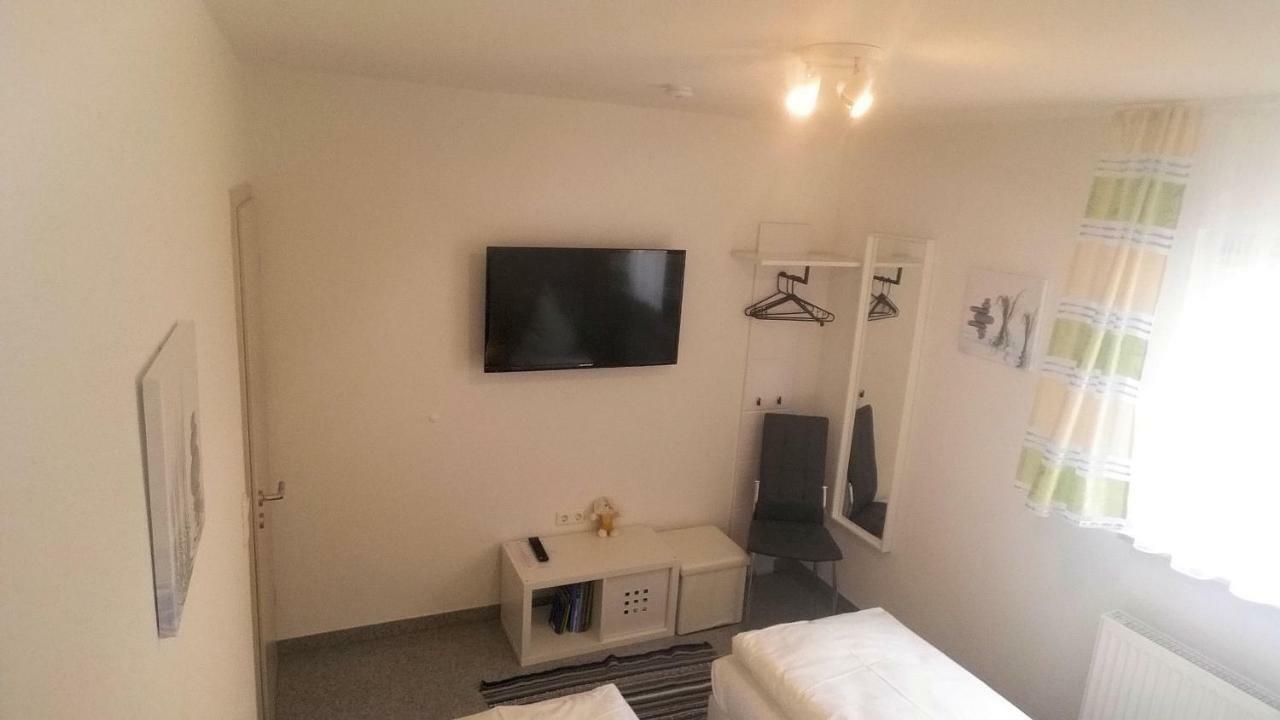 Haus Zum Schlosspark Veitshochheim Ngoại thất bức ảnh